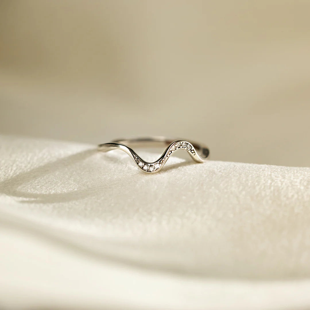 Simple Wave Ring