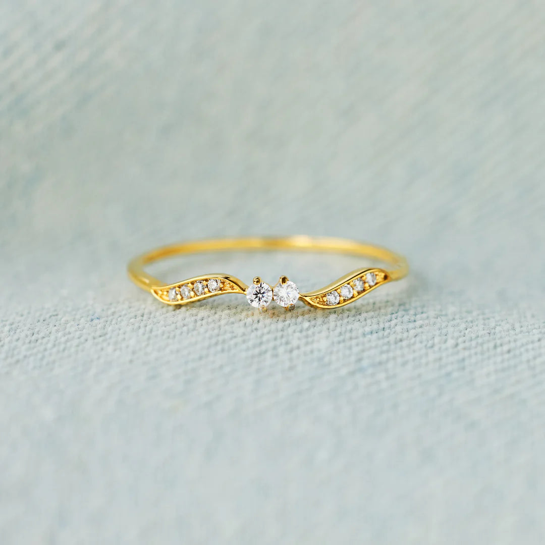 Stone Wavy Ring