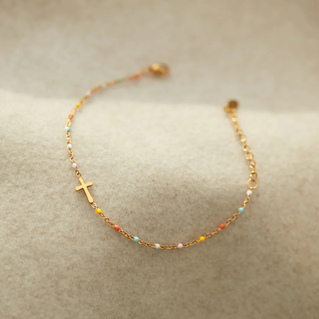 Minimalist Cross Design Bracelet