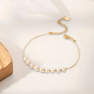 Eva Freshwater Pearl