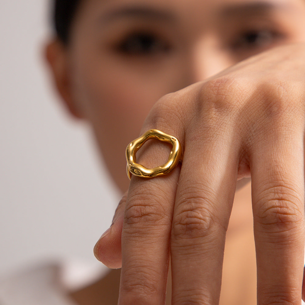 Bonnie Ring