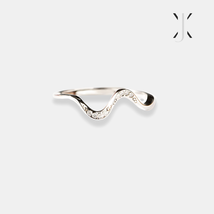 Simple Wave Ring