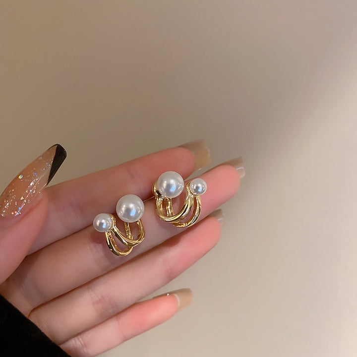 Ivana Pearl Wrap Earrings