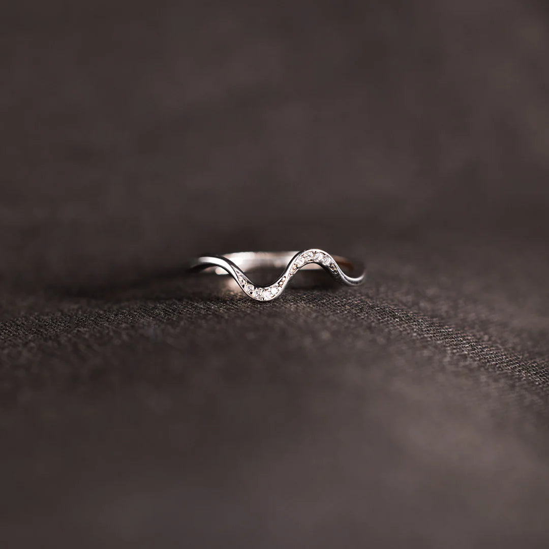 Simple Wave Ring
