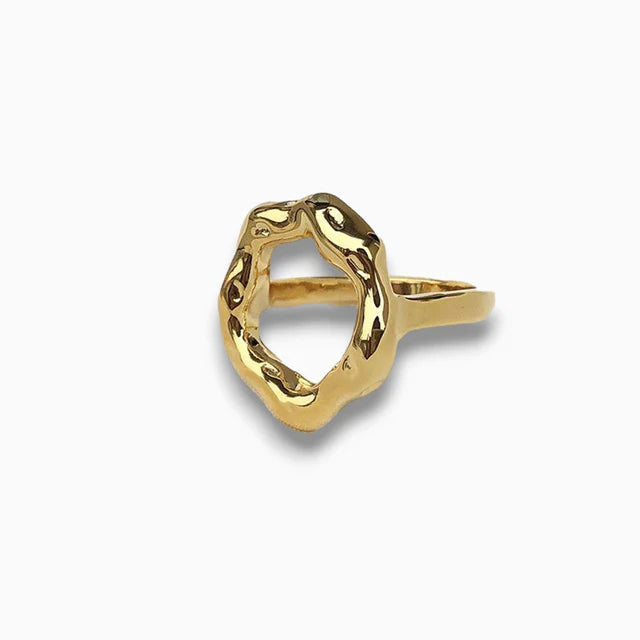 Bonnie Ring