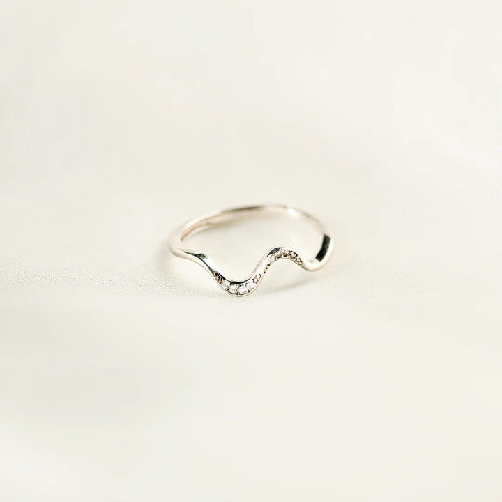 Simple Wave Ring