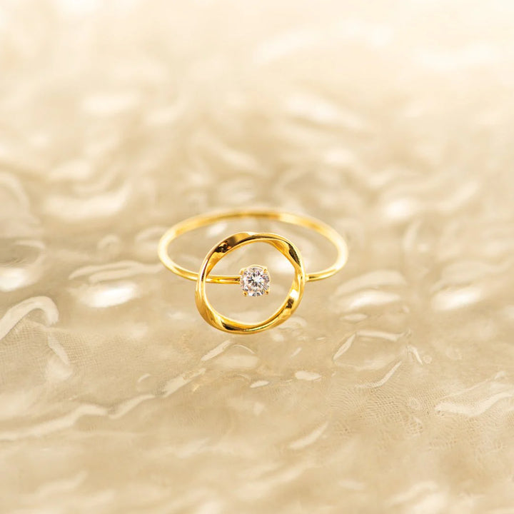 Minimalist Zircon Luxury Ring