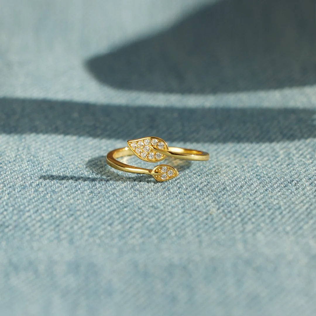 Double Leaf Ring