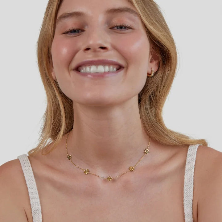 Flower Power necklace
