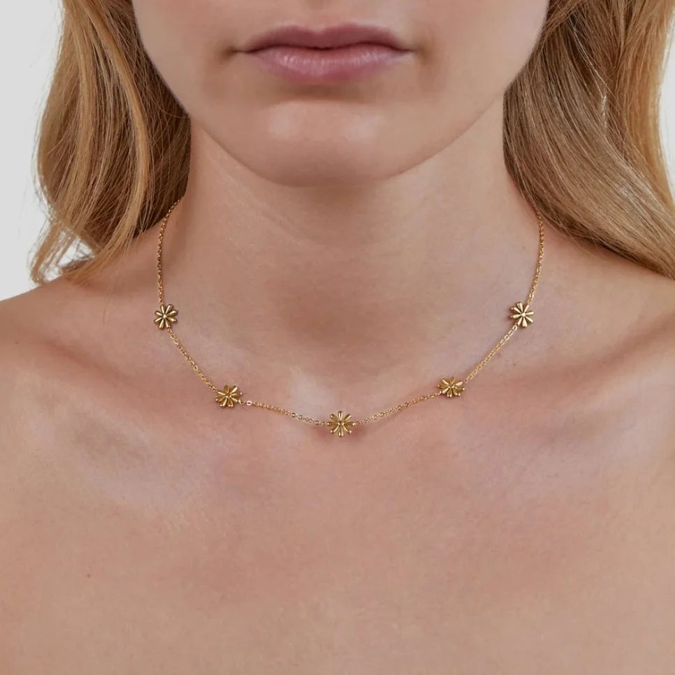 Flower Power necklace