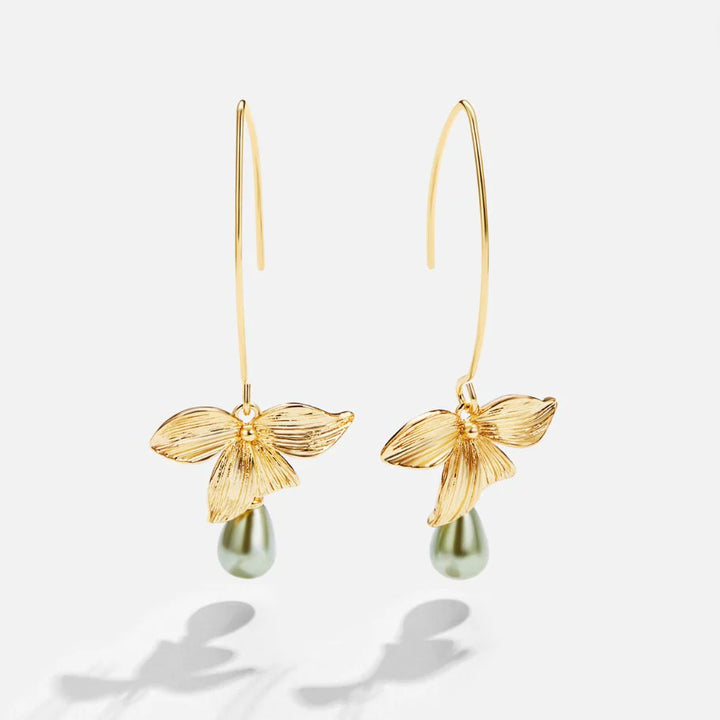 Pendientes colgantes de pétalos y perlas de jade
