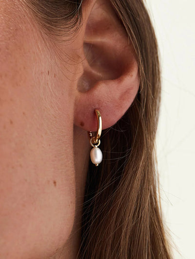 Pearl Bella Hoop