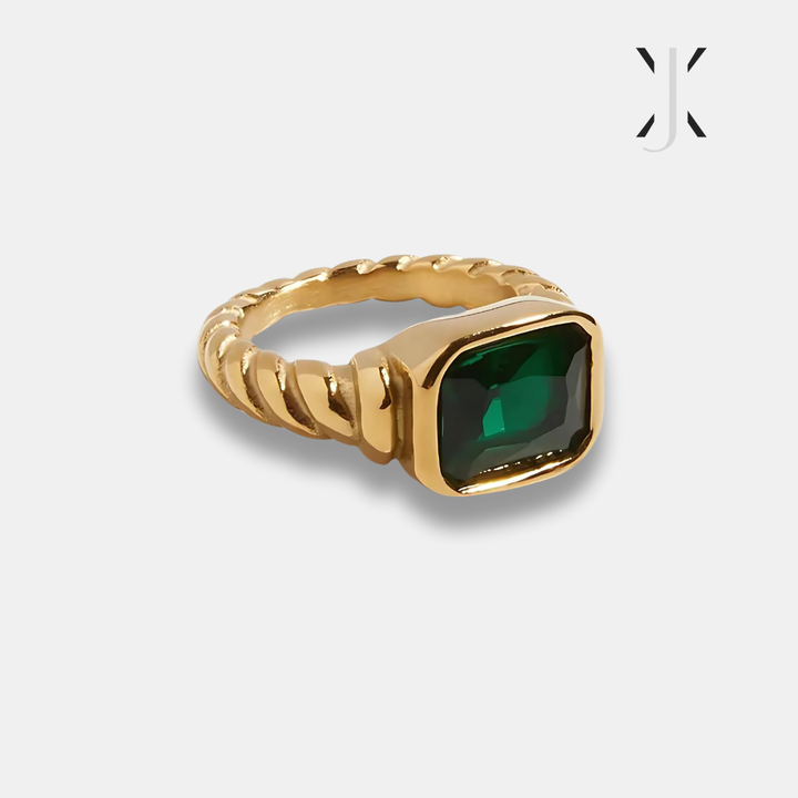 Emerald Green Ring