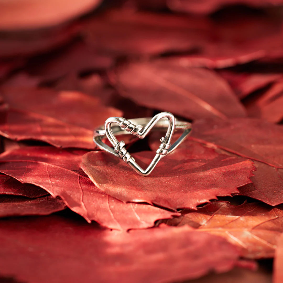 Silver Heart Wire Ring