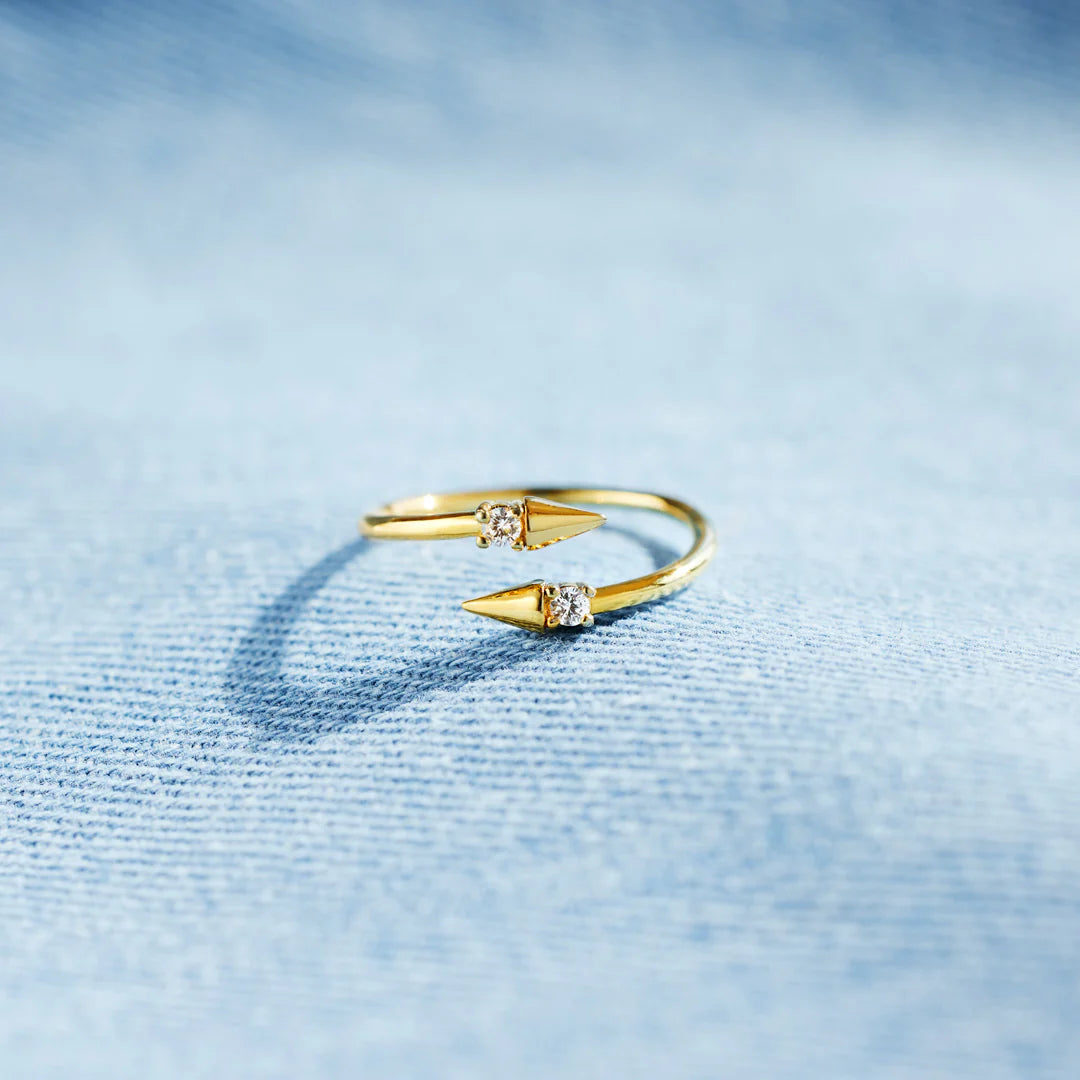 Double Arrow Ring