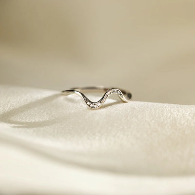 Simple Wave Ring