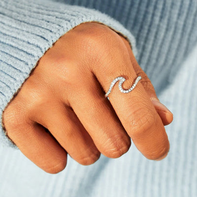 The Waves Ring