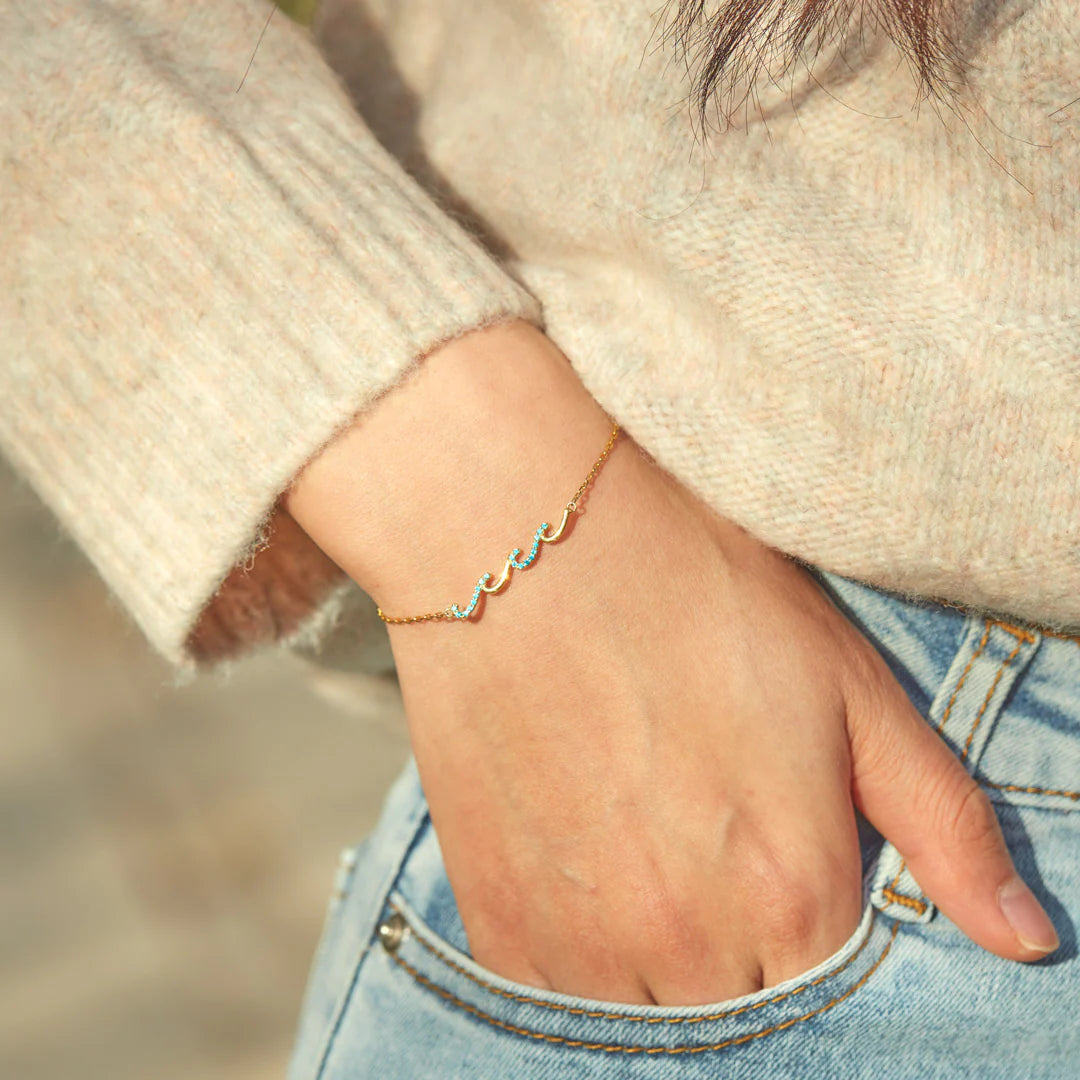 Fashionable OL Wave Bracelet