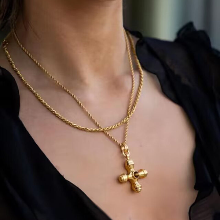 Della Gold Necklace