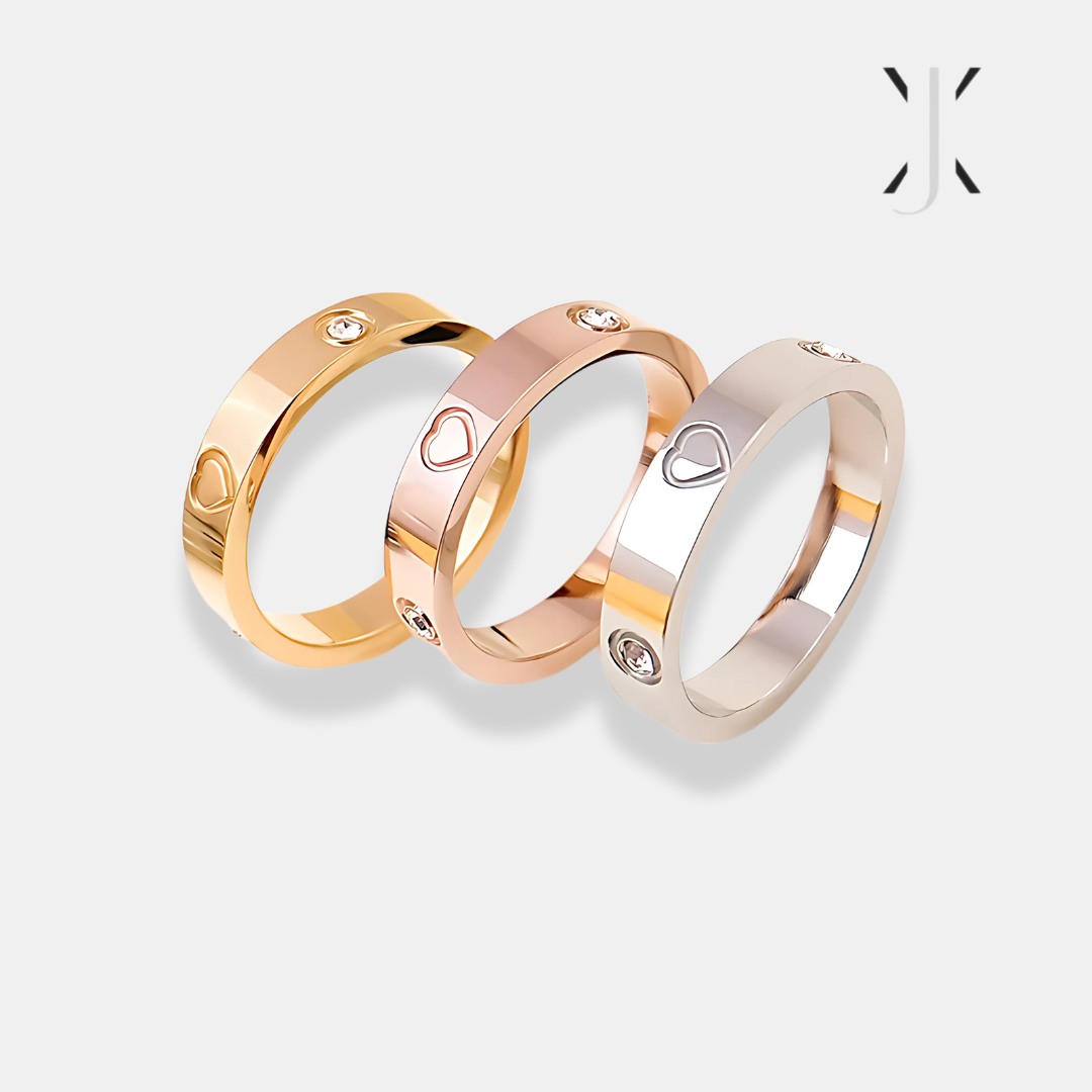 Mari Heart Gold Ring