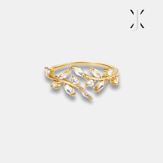 Anillo de vid de cristal de 18 quilates