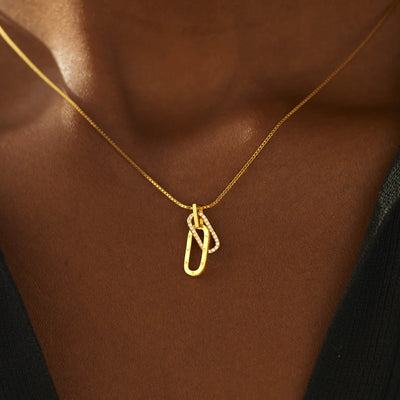 Interlocking Bond Necklace