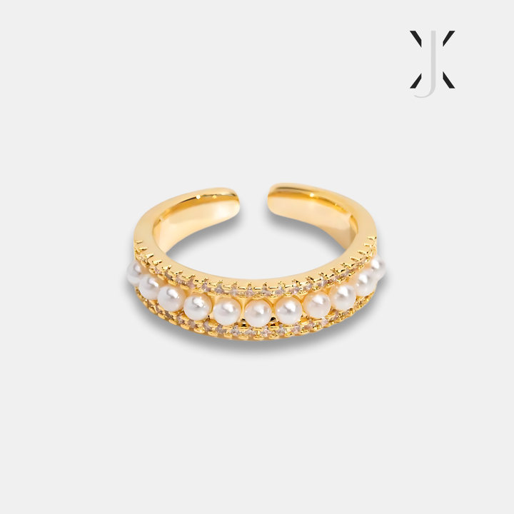 Luxury Gold Pearl Ring