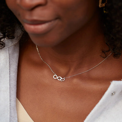 8 Love Necklace Women's Simple Light Luxury