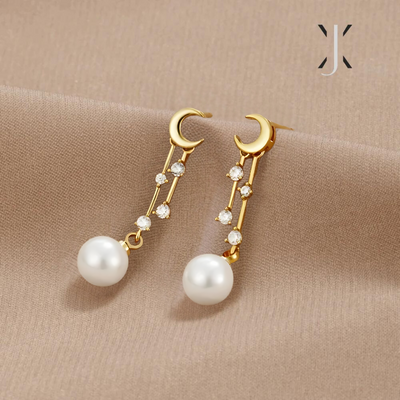 Moon Pearl Earrings
