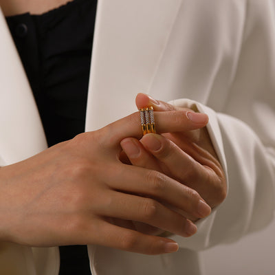 Anillo de banco brillante 