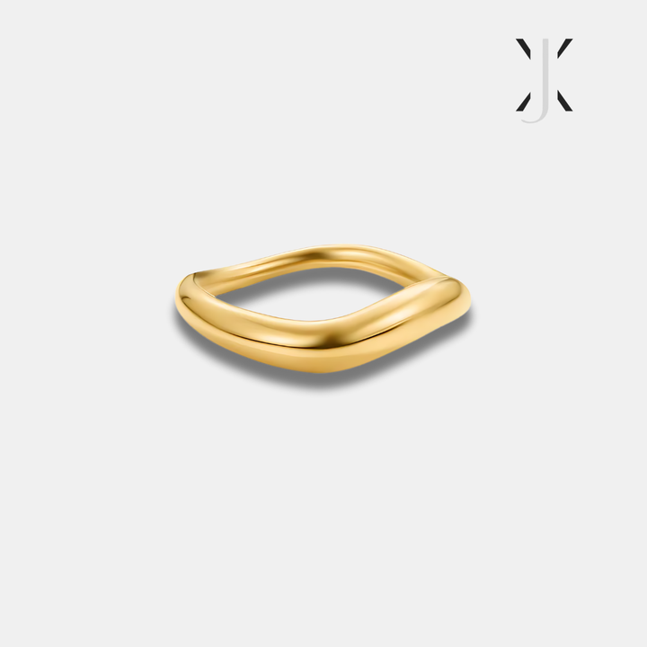 Mina Gold Wave Ring