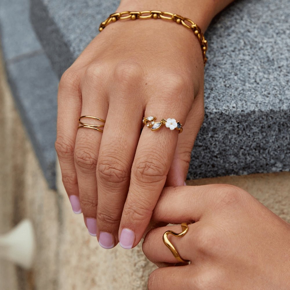 Crystal Zircon Flower Ring