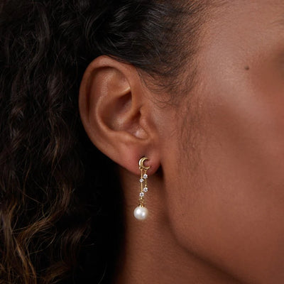 Moon Pearl Earrings