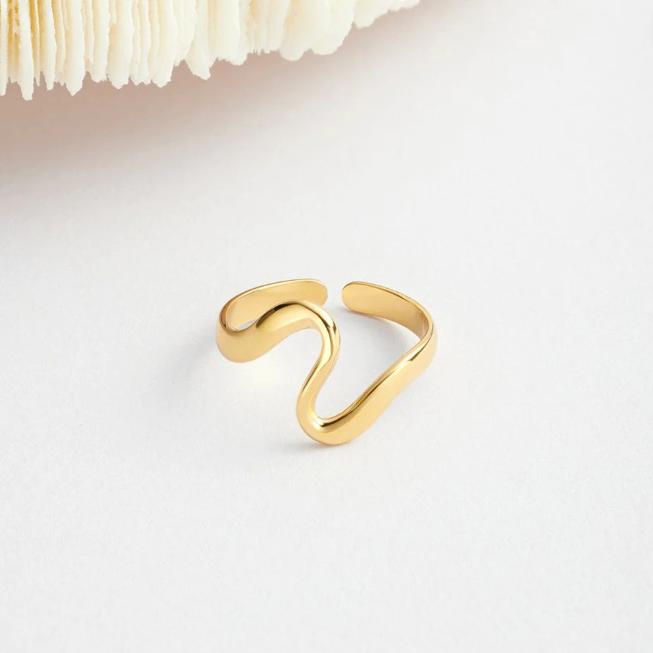 Gold Wave Ring