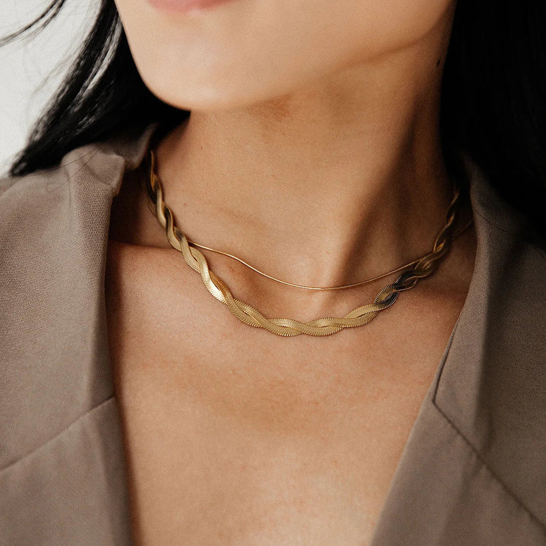 Chiara Twist Snake Chain Necklace