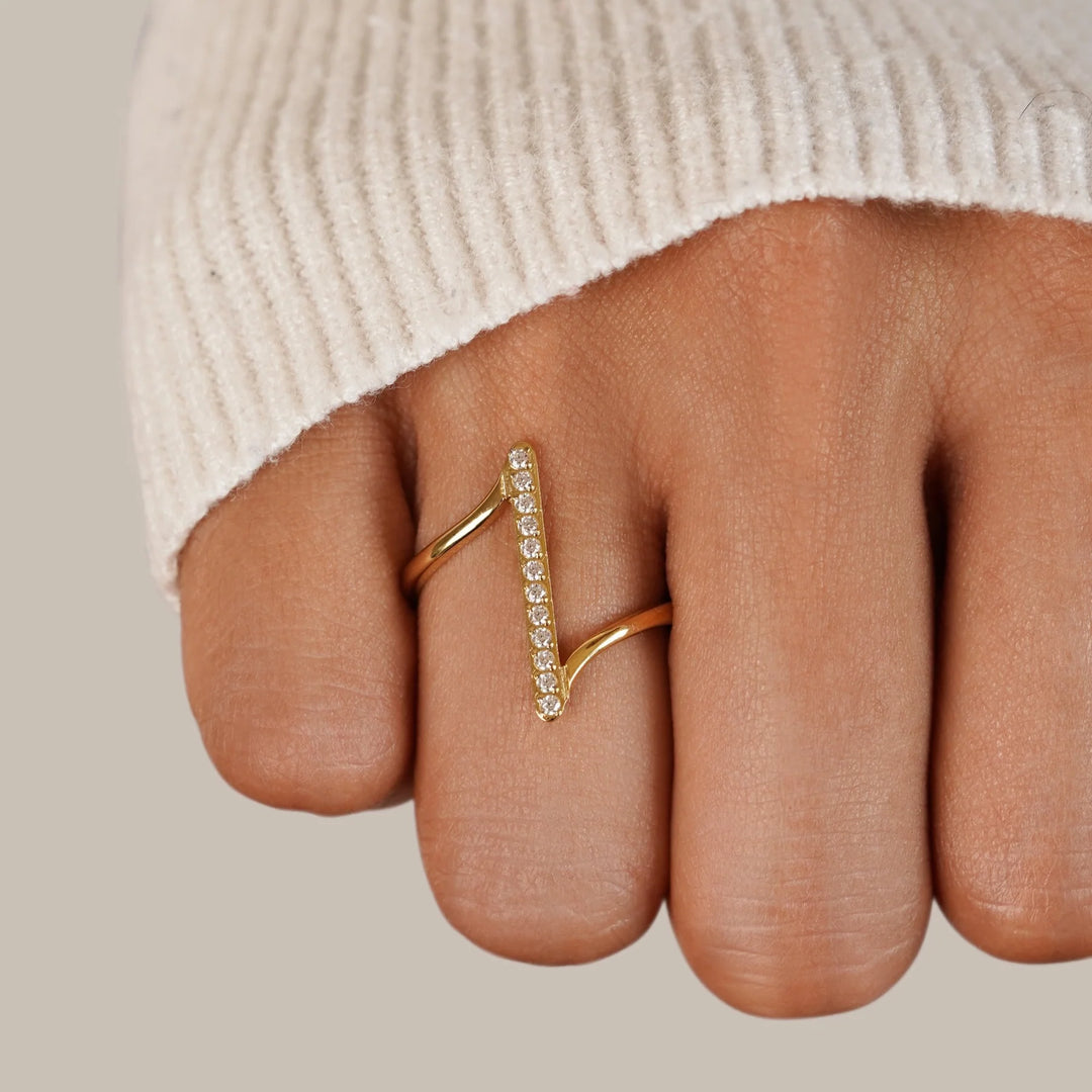 Mila Twisted Ring