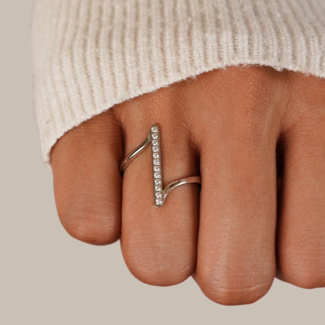 Mila Twisted Ring