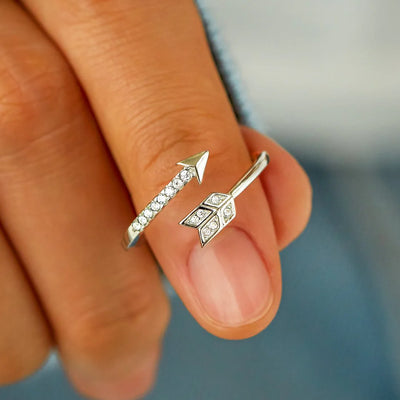 Guiding Arrow Ring