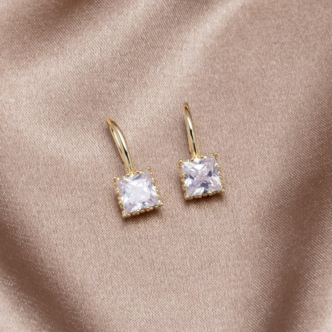 Piper Crystal Drop Earrings