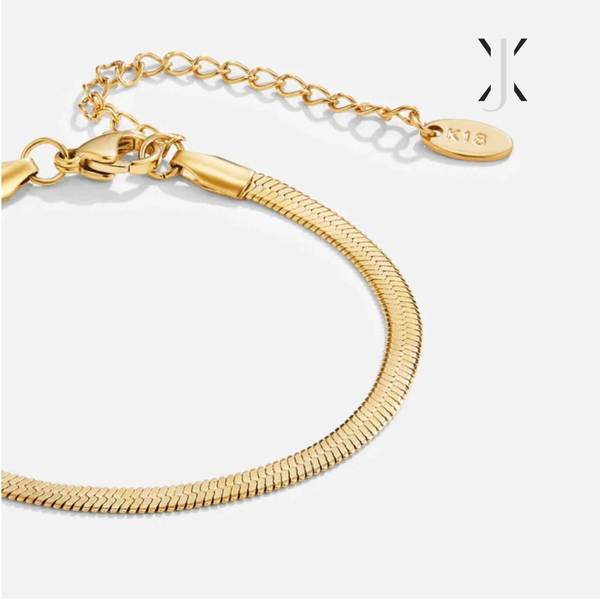 Sarya Snake Chain Gold Bracelet